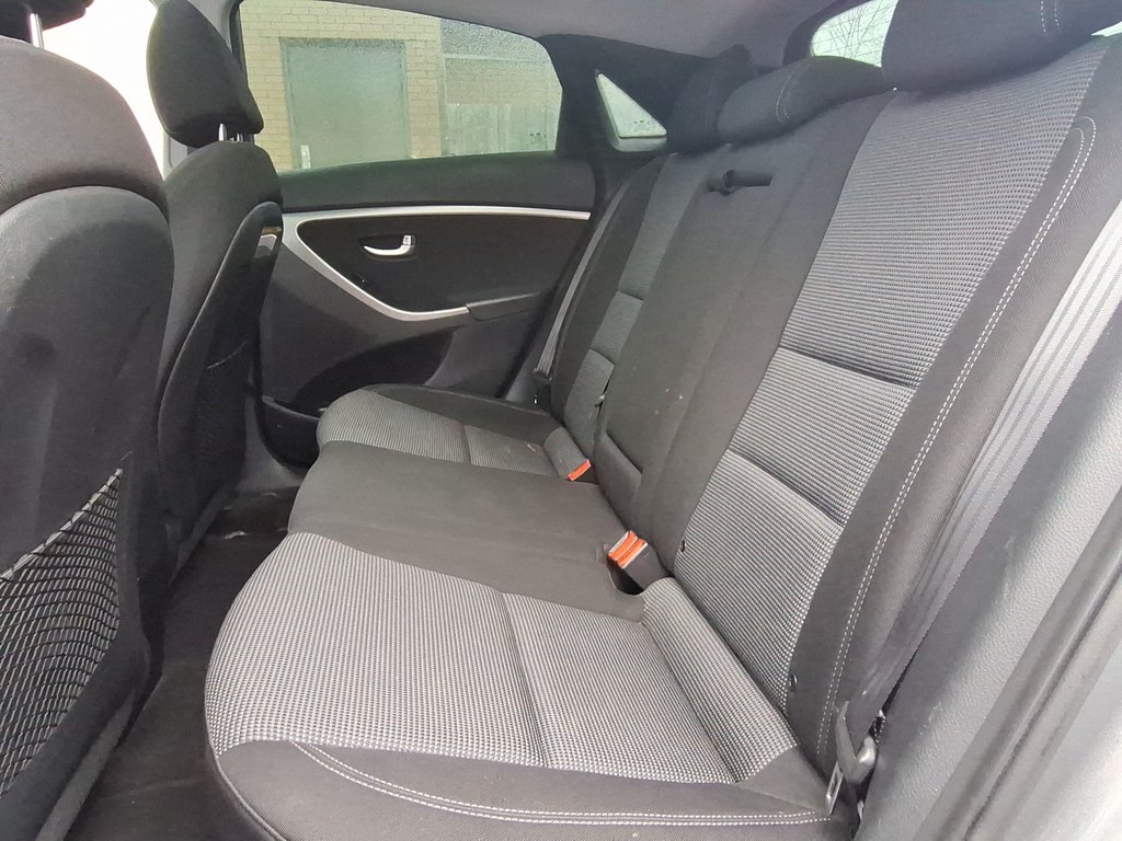 2016 Hyundai Elantra GT | Roof | USB | Htd Seats | Bluetooth in Saint John, New Brunswick - 32 - w1024h768px