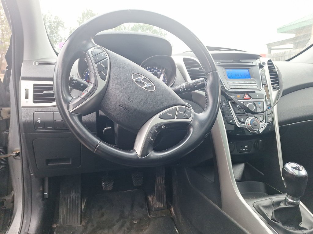2016 Hyundai Elantra GT | Roof | USB | Htd Seats | Bluetooth in Saint John, New Brunswick - 12 - w1024h768px