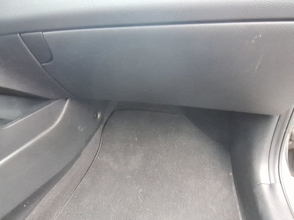 2016 Hyundai Elantra GT | Roof | USB | Htd Seats | Bluetooth in Saint John, New Brunswick - 44 - w1024h768px