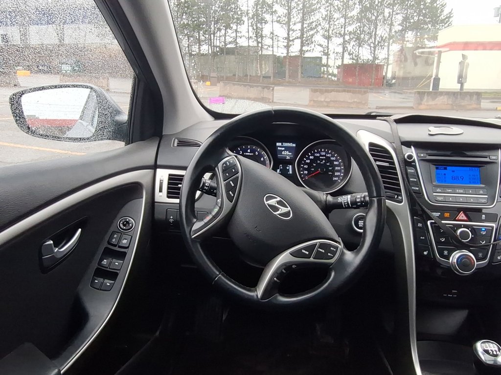 2016 Hyundai Elantra GT | Roof | USB | Htd Seats | Bluetooth in Saint John, New Brunswick - 17 - w1024h768px