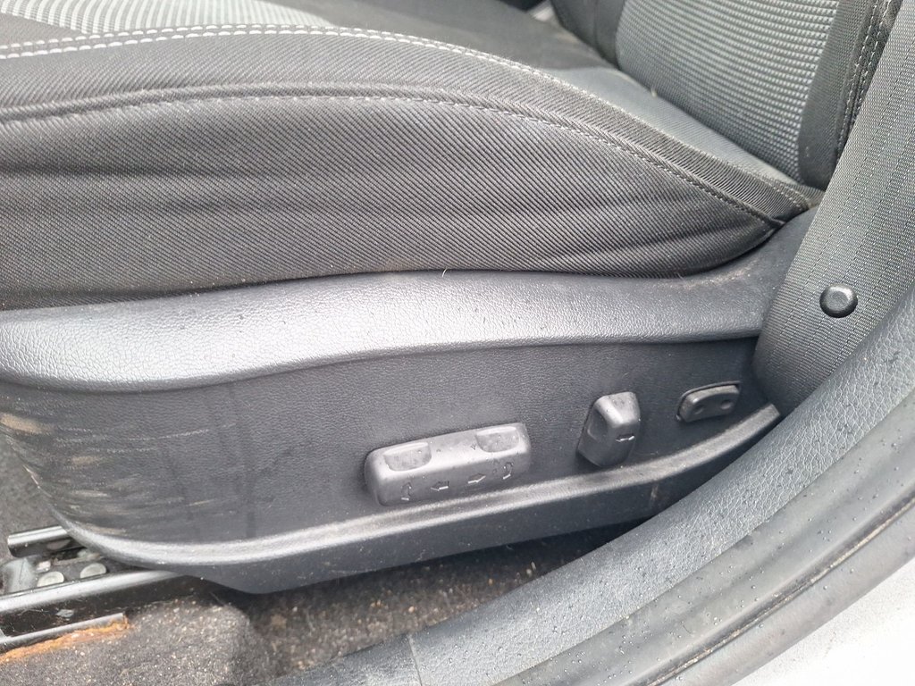 2016 Hyundai Elantra GT | Roof | USB | Htd Seats | Bluetooth in Saint John, New Brunswick - 14 - w1024h768px