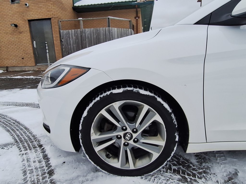 2017 Hyundai Elantra GLS | Roof | Cam | Htd Seats | USB in Saint John, New Brunswick - 10 - w1024h768px