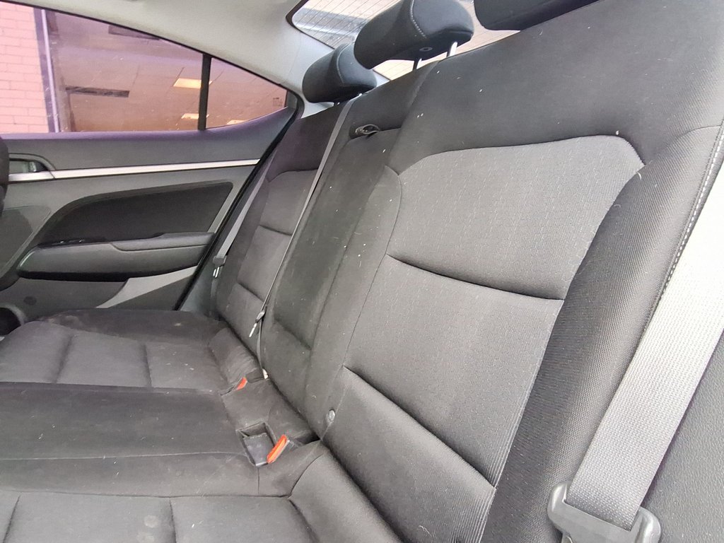 2017 Hyundai Elantra GLS | Roof | Cam | Htd Seats | USB in Saint John, New Brunswick - 34 - w1024h768px