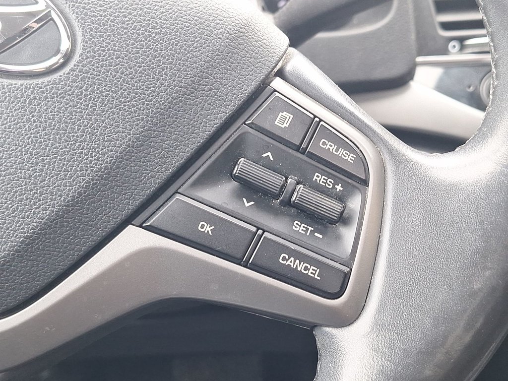 2017 Hyundai Elantra GLS | Roof | Cam | Htd Seats | USB in Saint John, New Brunswick - 21 - w1024h768px