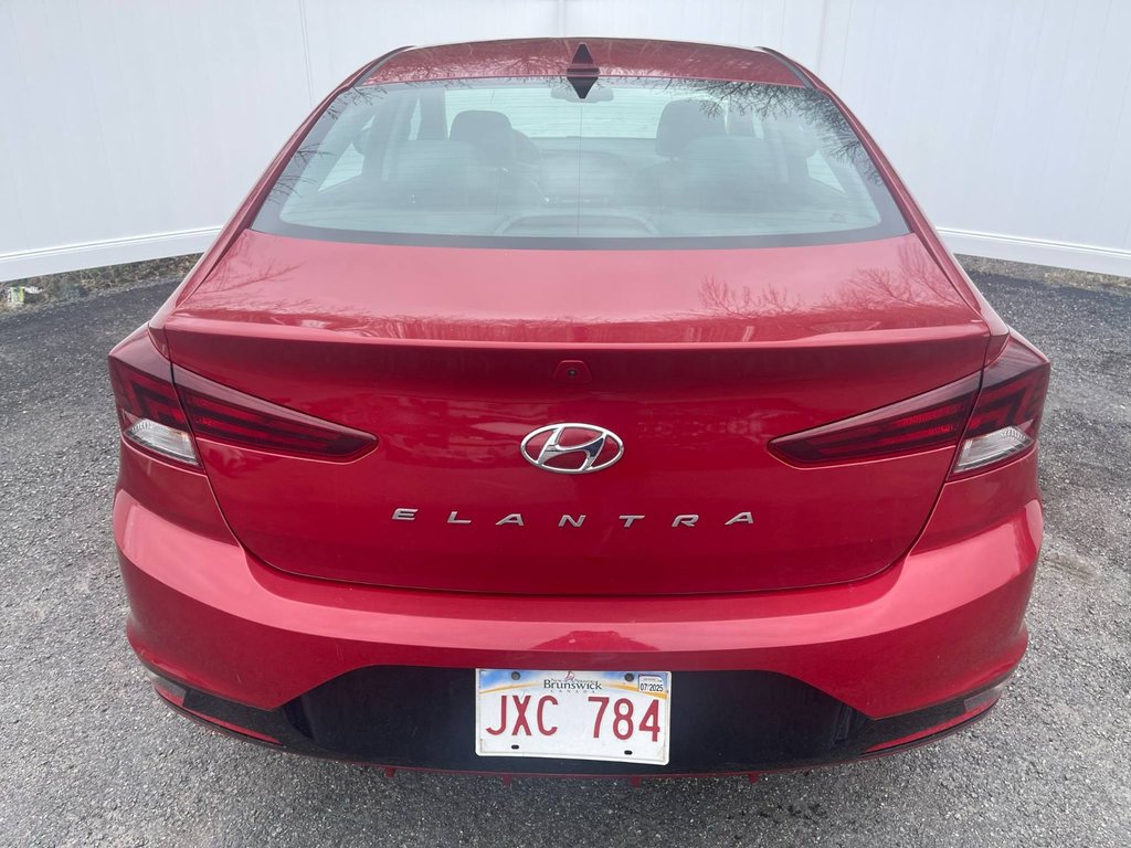 2020 Hyundai Elantra in Antigonish, Nova Scotia - 4 - w1024h768px
