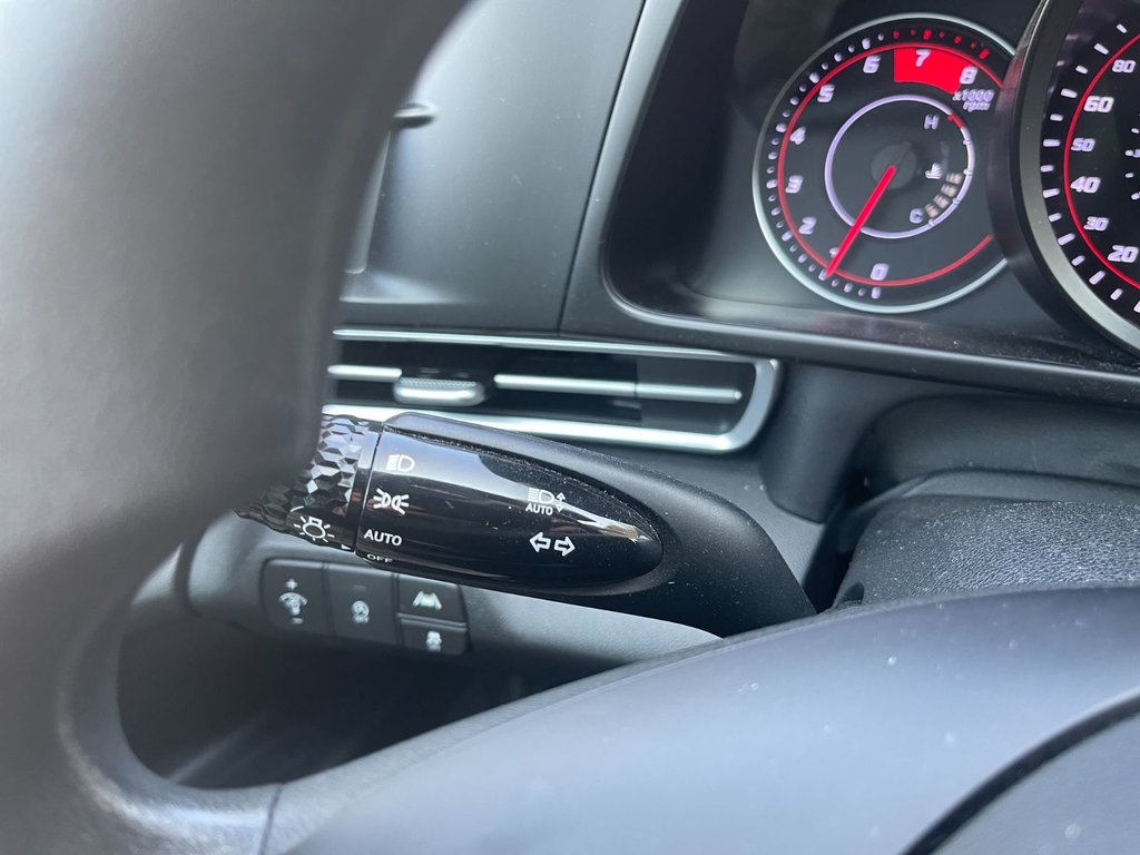 Hyundai Elantra Essential | Cam | USB | Htd Seats | Bluetooth 2023 à Saint John, Nouveau-Brunswick - 16 - w1024h768px