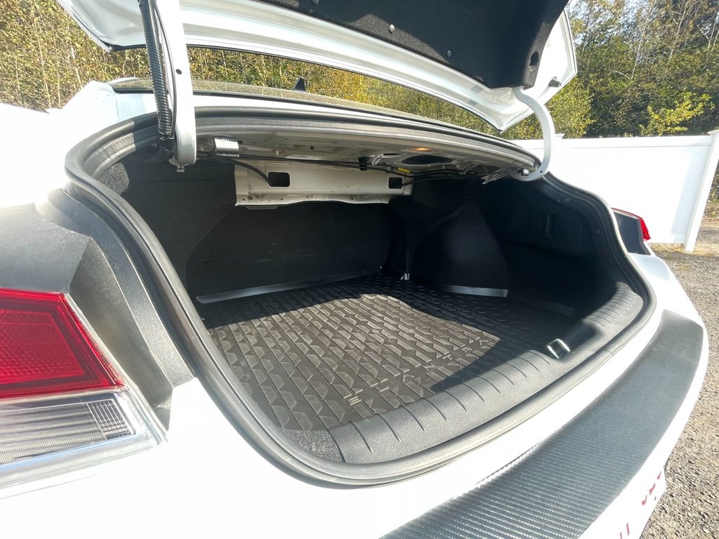 Hyundai Elantra Essential | Cam | USB | Htd Seats | Bluetooth 2023 à Saint John, Nouveau-Brunswick - 32 - w1024h768px