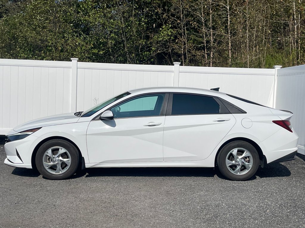 Hyundai Elantra Essential | Cam | USB | Htd Seats | Bluetooth 2023 à Saint John, Nouveau-Brunswick - 6 - w1024h768px