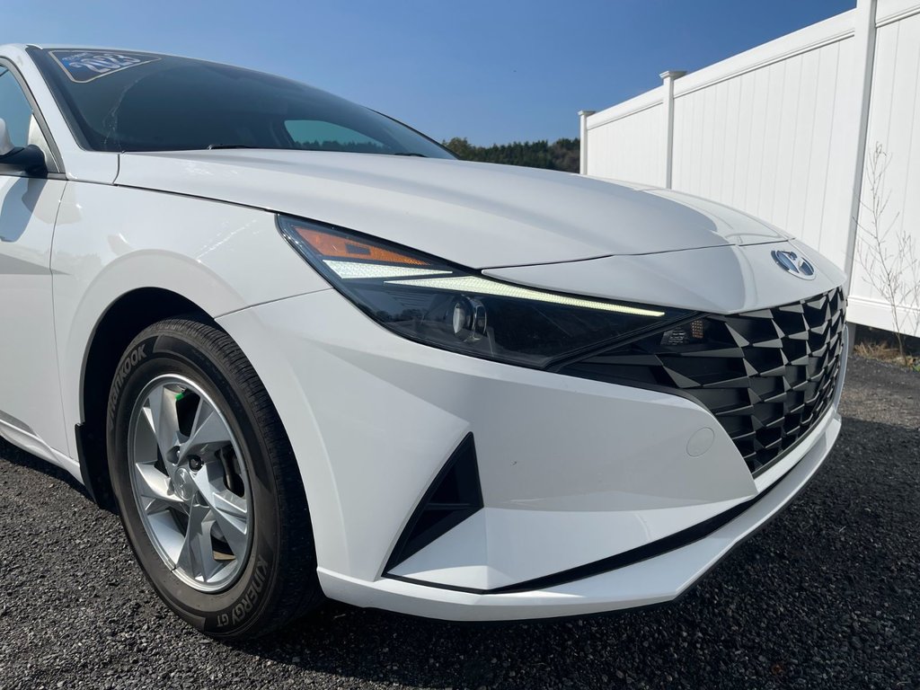 Hyundai Elantra Essential | Cam | USB | Htd Seats | Bluetooth 2023 à Saint John, Nouveau-Brunswick - 42 - w1024h768px