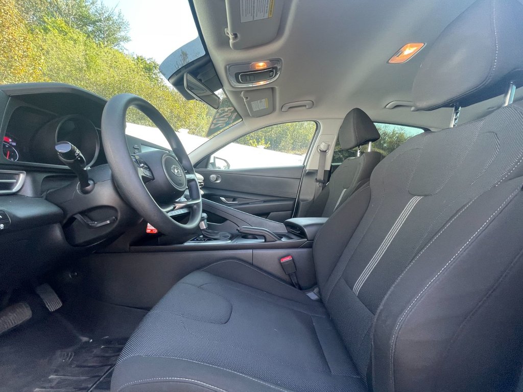 Hyundai Elantra Essential | Cam | USB | Htd Seats | Bluetooth 2023 à Saint John, Nouveau-Brunswick - 10 - w1024h768px