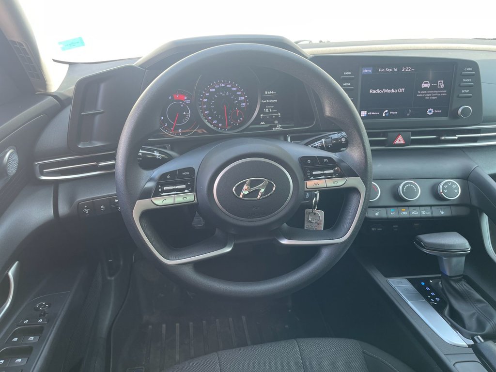 Hyundai Elantra Essential | Cam | USB | Htd Seats | Bluetooth 2023 à Saint John, Nouveau-Brunswick - 14 - w1024h768px