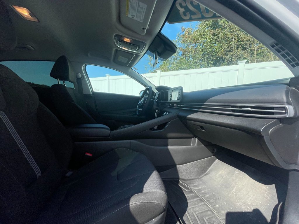 Hyundai Elantra Essential | Cam | USB | Htd Seats | Bluetooth 2023 à Saint John, Nouveau-Brunswick - 36 - w1024h768px