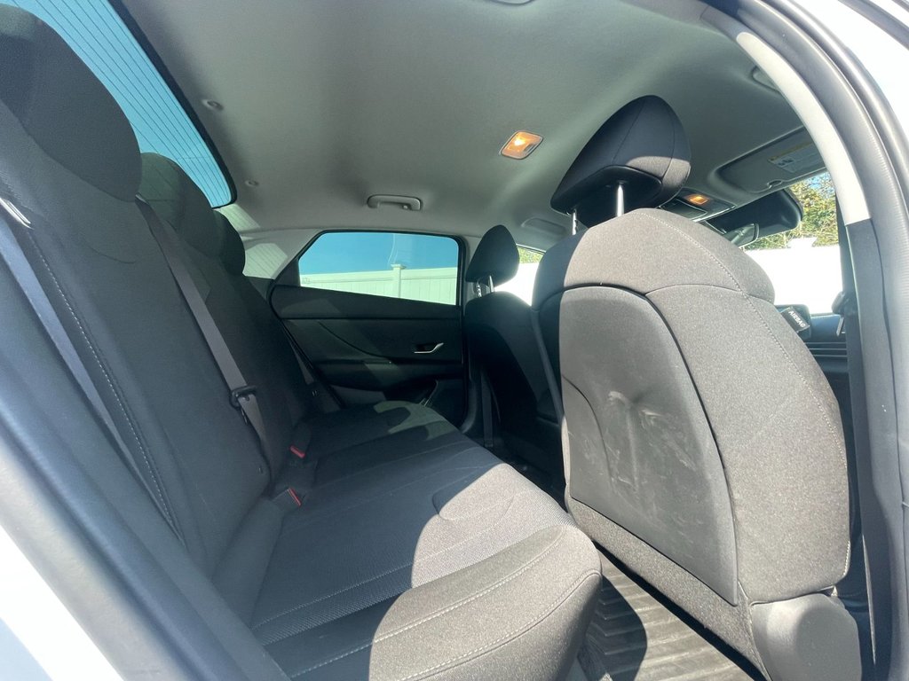 Hyundai Elantra Essential | Cam | USB | Htd Seats | Bluetooth 2023 à Saint John, Nouveau-Brunswick - 34 - w1024h768px
