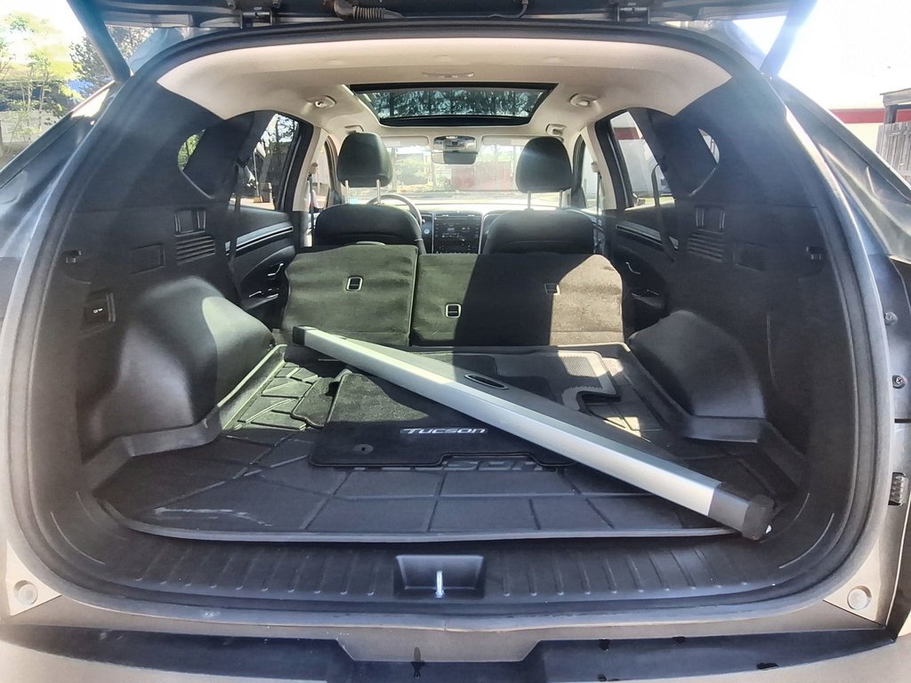 2022 Hyundai Tucson Hybrid Luxury | Roof | Cam | Nav | USB in Saint John, New Brunswick - 37 - w1024h768px
