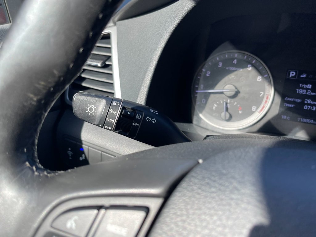 Hyundai Tucson SE | Roof | Leather | Cam | USB 2017 à Saint John, Nouveau-Brunswick - 13 - w1024h768px
