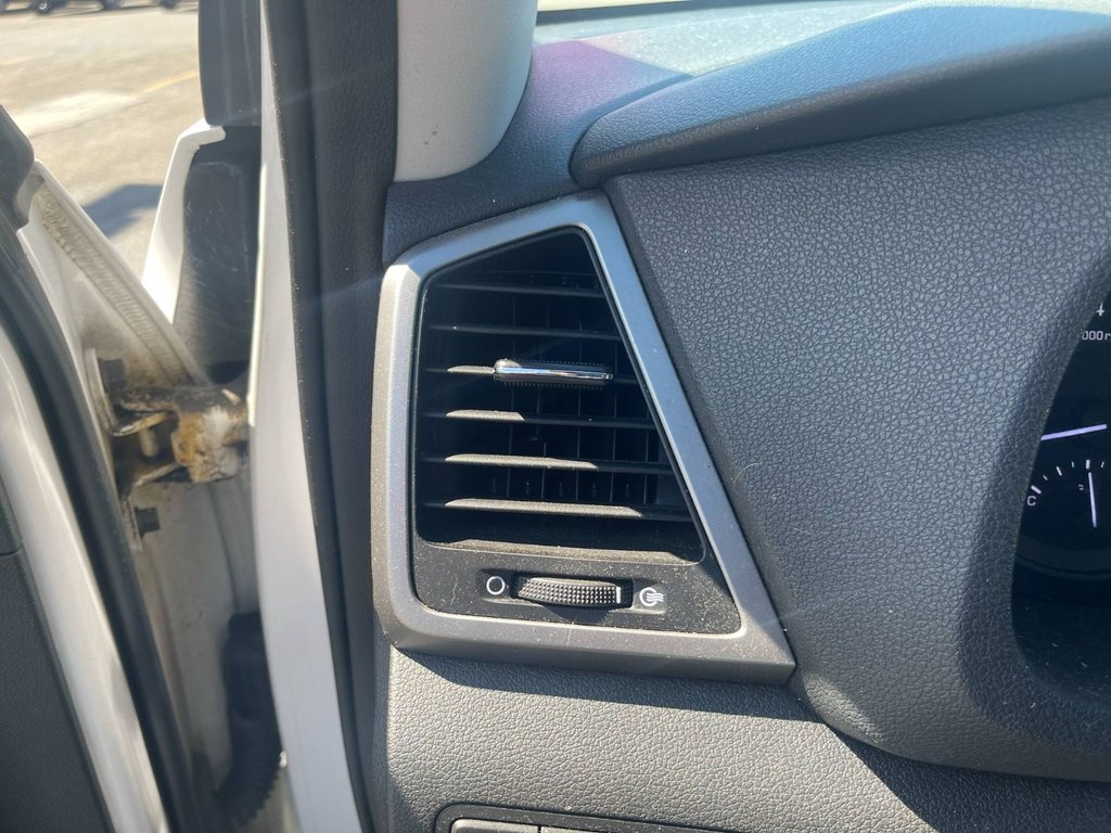 2018 Hyundai Tucson in Antigonish, Nova Scotia - 18 - w1024h768px