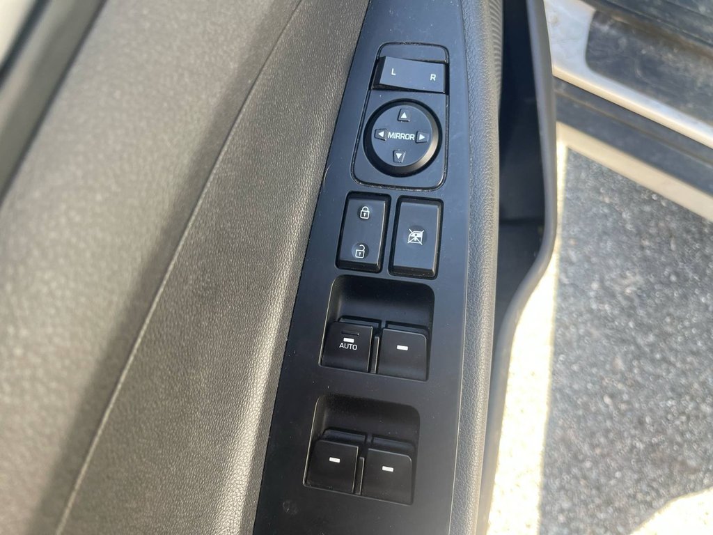 2018 Hyundai Tucson in Antigonish, Nova Scotia - 16 - w1024h768px