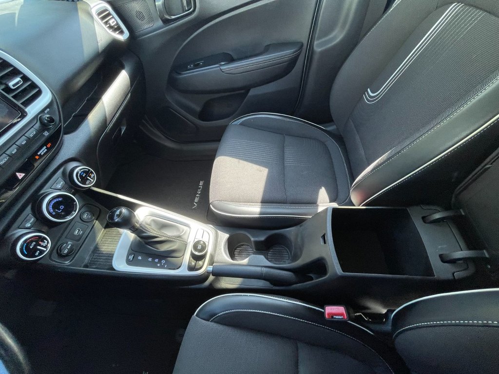 2021 Hyundai Venue Ultimate | SunRoof | Cam | USB in Saint John, New Brunswick - 28 - w1024h768px