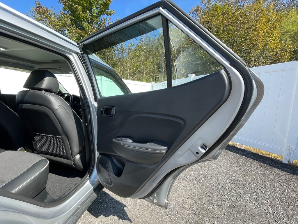2021 Hyundai Venue Ultimate | SunRoof | Cam | USB in Saint John, New Brunswick - 36 - w1024h768px