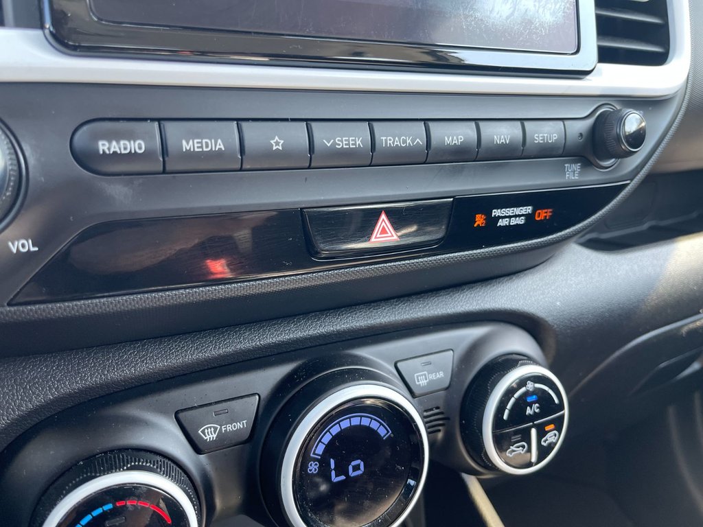2021 Hyundai Venue Ultimate | SunRoof | Cam | USB in Saint John, New Brunswick - 23 - w1024h768px