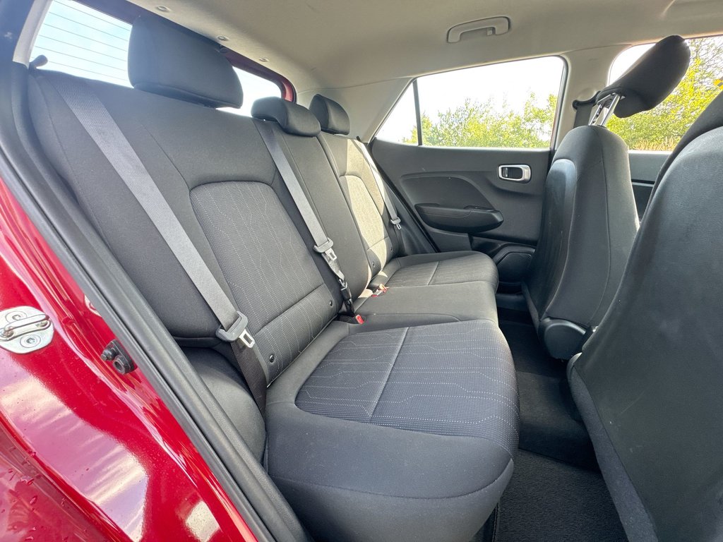 2023 Hyundai Venue Essential | Cam | Htd Seats | Warranty to 2028 in Saint John, New Brunswick - 39 - w1024h768px
