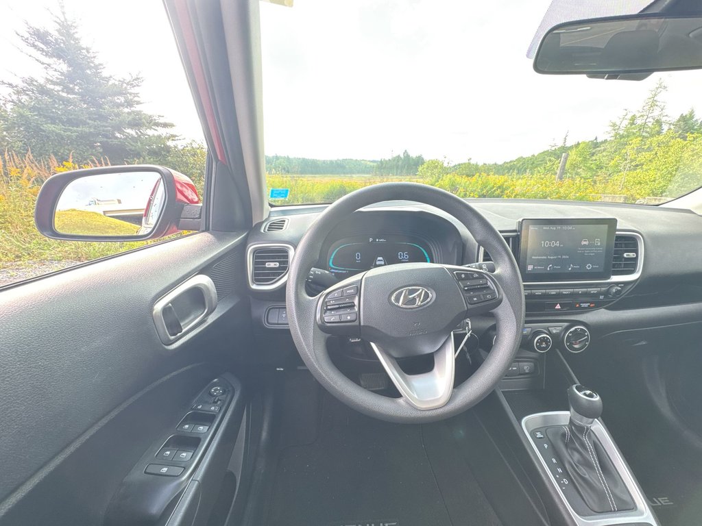 2023 Hyundai Venue Essential | Cam | Htd Seats | Warranty to 2028 in Saint John, New Brunswick - 17 - w1024h768px