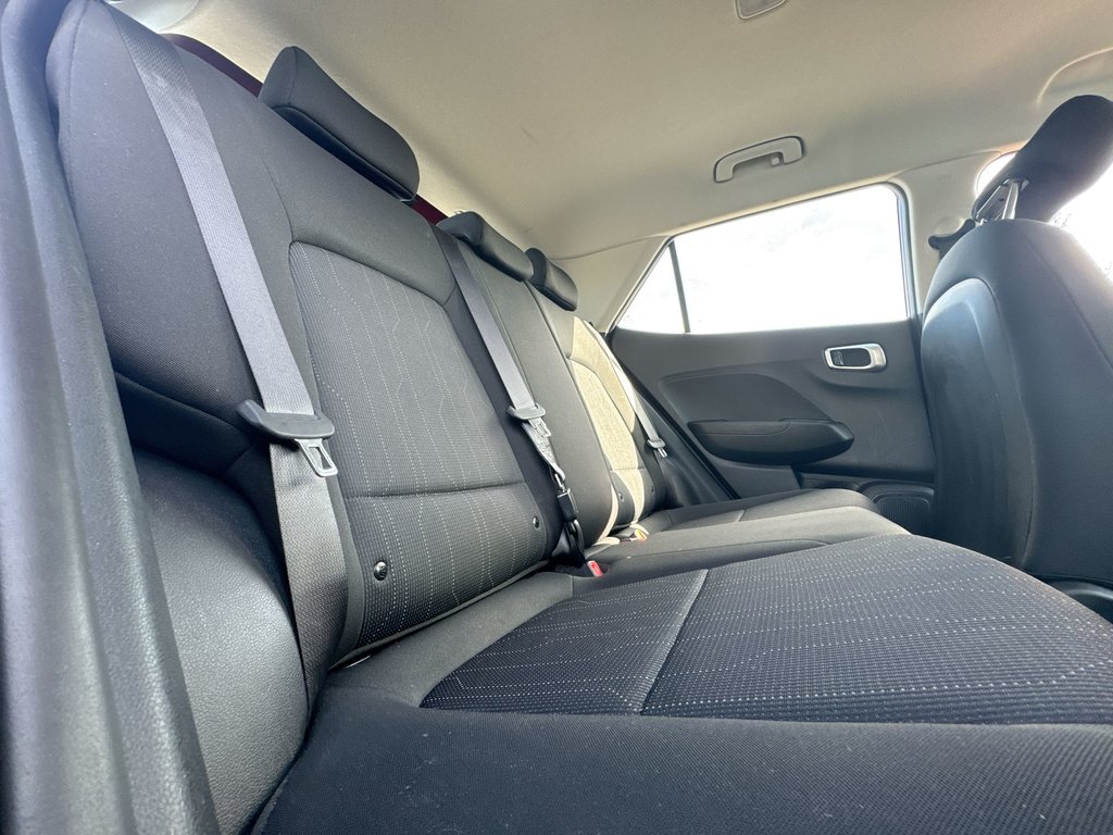 2023 Hyundai Venue Essential | Cam | Htd Seats | Warranty to 2028 in Saint John, New Brunswick - 40 - w1024h768px