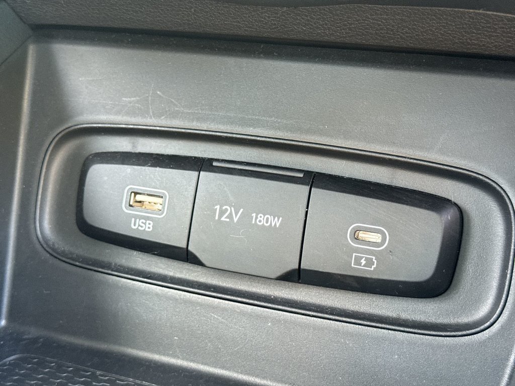 2023 Hyundai Venue Essential | Cam | Htd Seats | Warranty to 2028 in Saint John, New Brunswick - 46 - w1024h768px