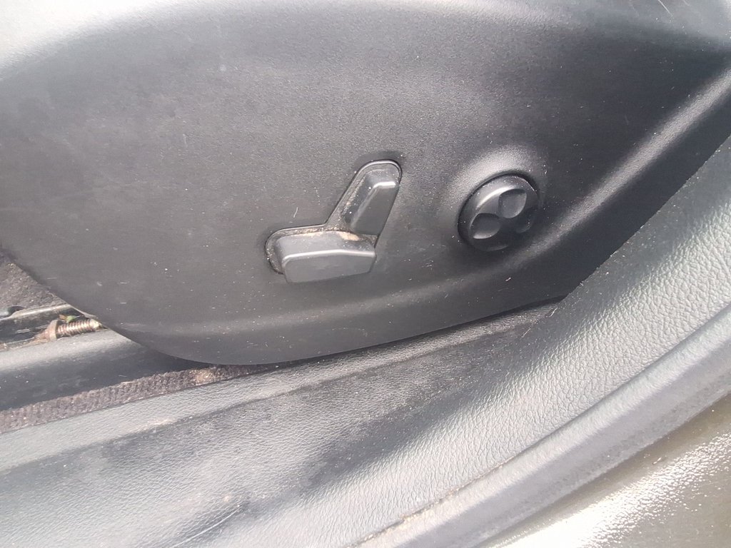 2017 Jeep Cherokee 75th Anniversary | Roof | Cam | USB in Saint John, New Brunswick - 14 - w1024h768px