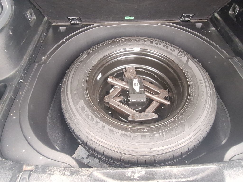 2017 Jeep Cherokee 75th Anniversary | Roof | Cam | USB in Saint John, New Brunswick - 38 - w1024h768px