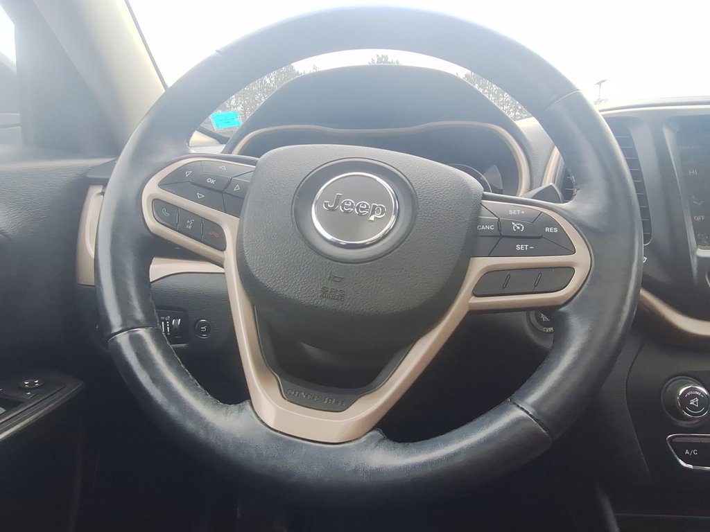 2017 Jeep Cherokee 75th Anniversary | Roof | Cam | USB in Saint John, New Brunswick - 18 - w1024h768px