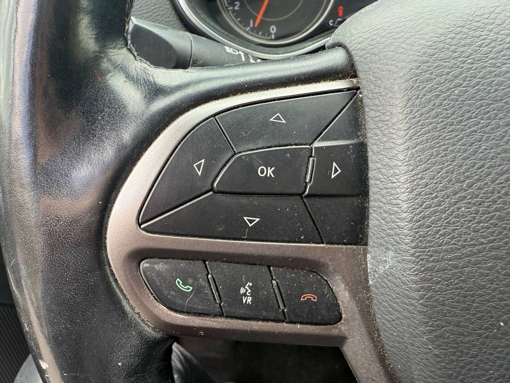 2020 Jeep Cherokee Limited | Leather | Nav | Htd Seats & Wheel | Cam in Saint John, New Brunswick - 21 - w1024h768px