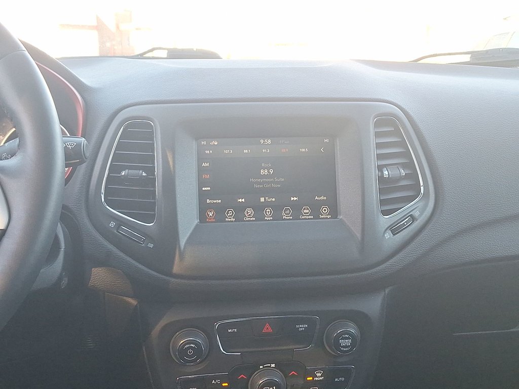 2018 Jeep Compass Trailhawk | Roof | Cam | USB in Saint John, New Brunswick - 25 - w1024h768px