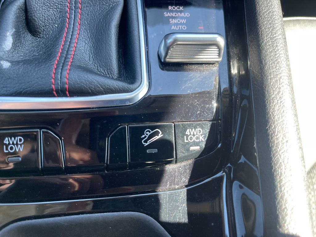 2022 Jeep Compass Trailhawk | Roof | Cam | USB | Warranty to 2028 in Saint John, New Brunswick - 24 - w1024h768px