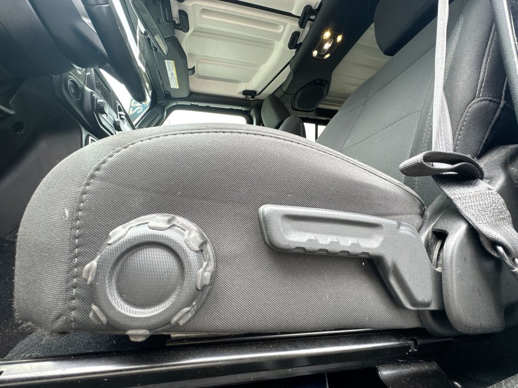2019 Jeep Wrangler Unlimited Sport | Cam | USB | Heated Wheel in Saint John, New Brunswick - 14 - w1024h768px
