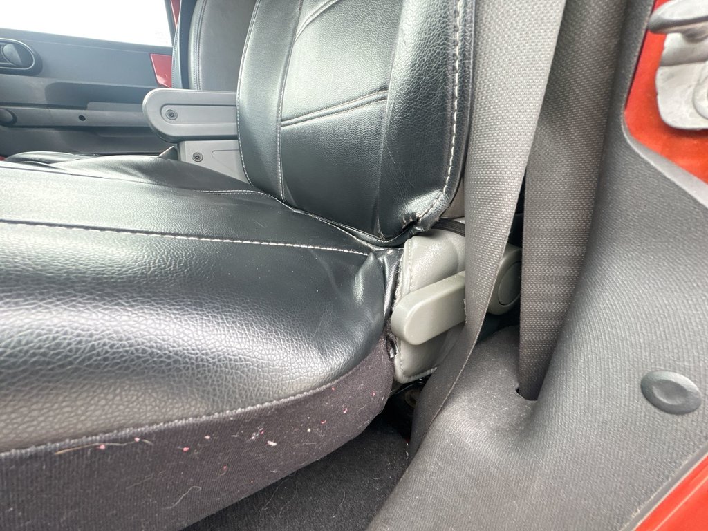 2009 Jeep WRANGLER X | Hard Top | USB  | AC | in Saint John, New Brunswick - 14 - w1024h768px