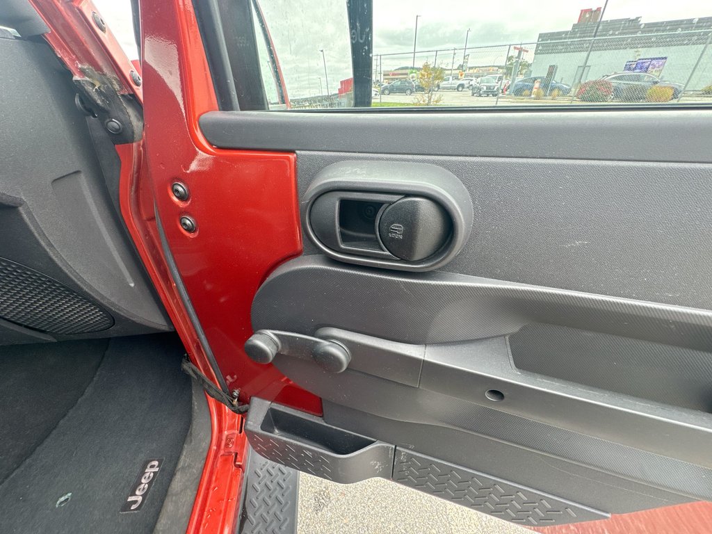 2009 Jeep WRANGLER X | Hard Top | USB  | AC | in Saint John, New Brunswick - 46 - w1024h768px