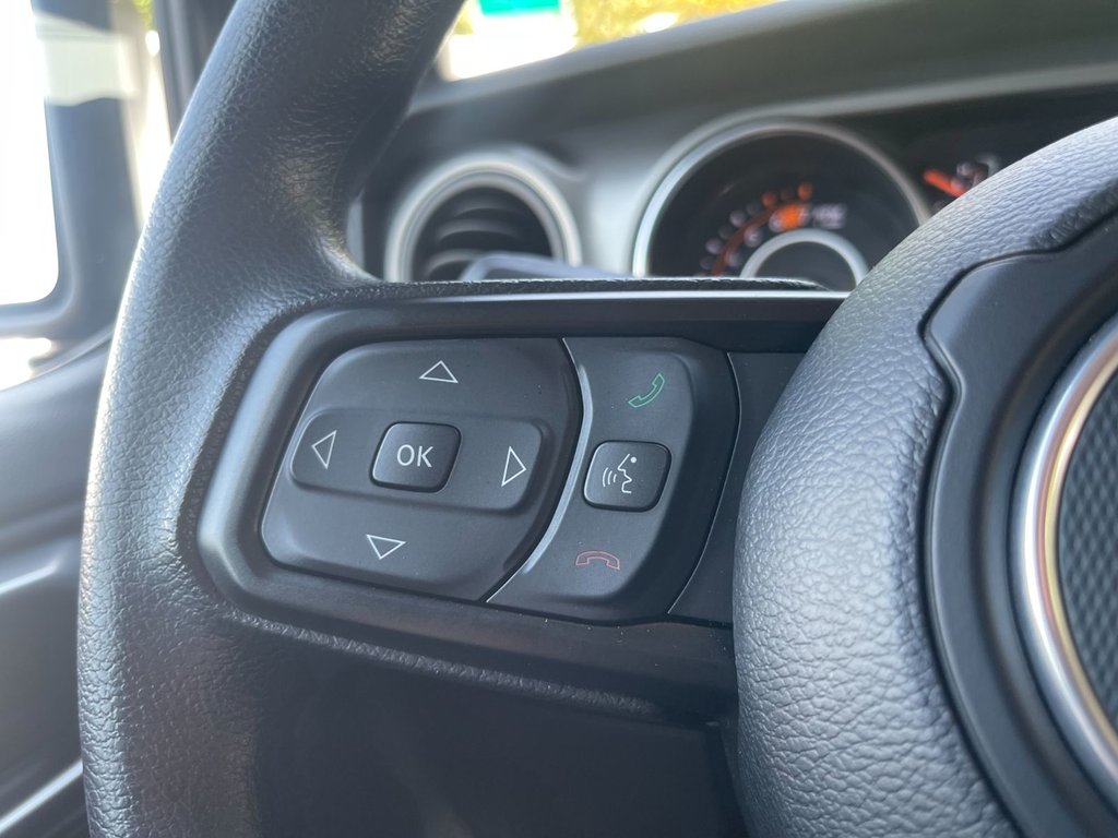 Jeep Wrangler Sport | SoftTop | A/C | USB | Warranty to 2028 2023 à Saint John, Nouveau-Brunswick - 12 - w1024h768px