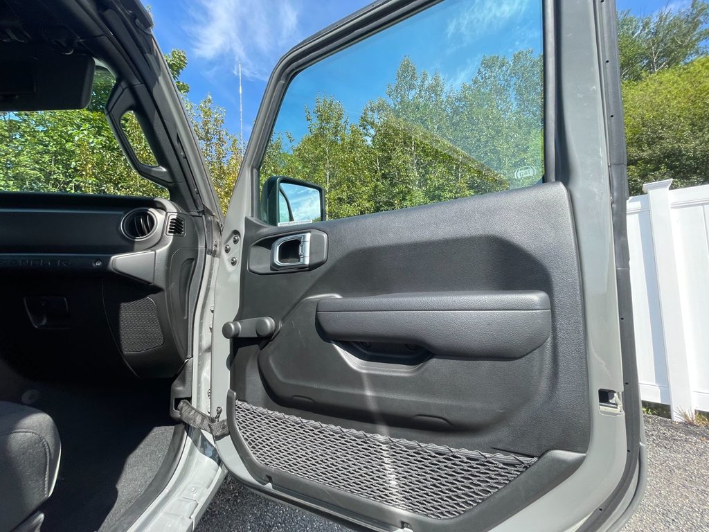 Jeep Wrangler Sport | SoftTop | A/C | USB | Warranty to 2028 2023 à Saint John, Nouveau-Brunswick - 32 - w1024h768px