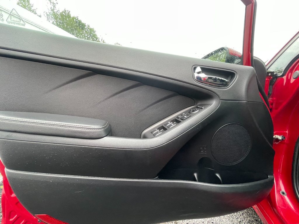 2015 Kia Forte EX | Cam | USB | HtdSeat in Saint John, New Brunswick - 12 - w1024h768px