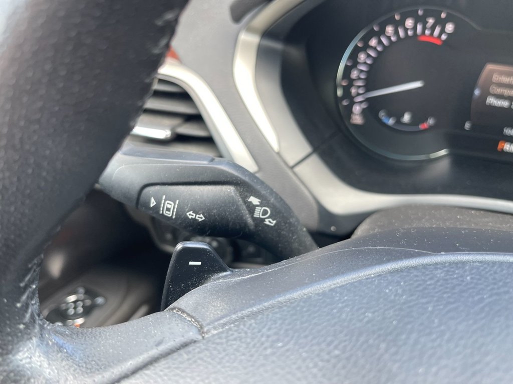 Lincoln MKZ 3.7 AWD | Roof | Nav | USB 2013 à Saint John, Nouveau-Brunswick - 17 - w1024h768px