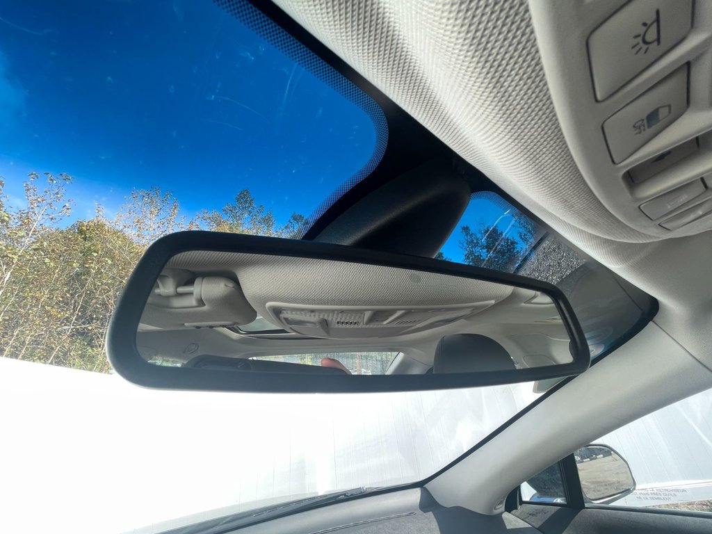 Lincoln MKZ 3.7 AWD | Roof | Nav | USB 2013 à Saint John, Nouveau-Brunswick - 28 - w1024h768px