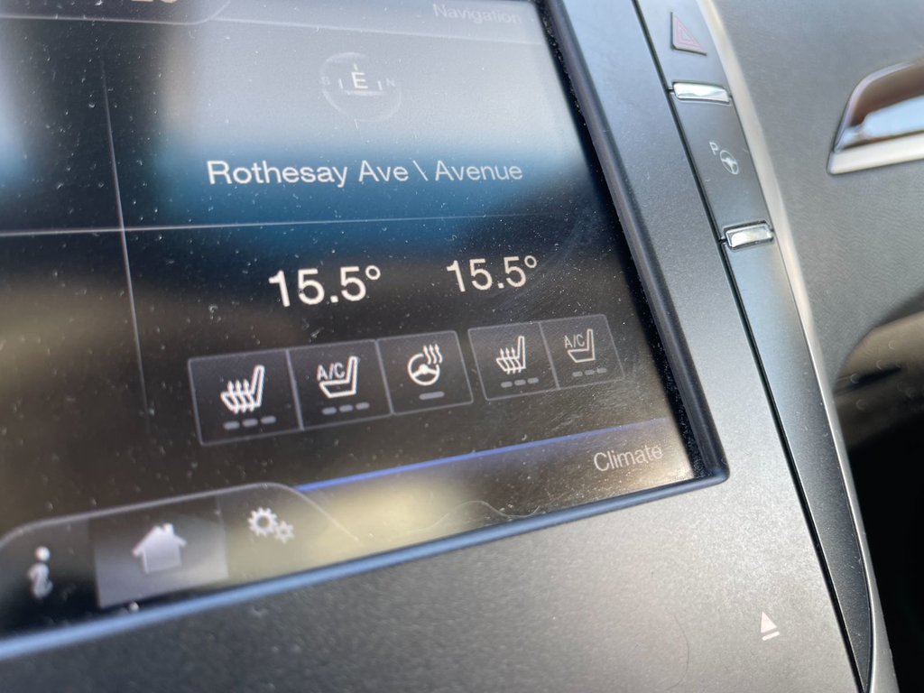 Lincoln MKZ 3.7 AWD | Roof | Nav | USB 2013 à Saint John, Nouveau-Brunswick - 43 - w1024h768px