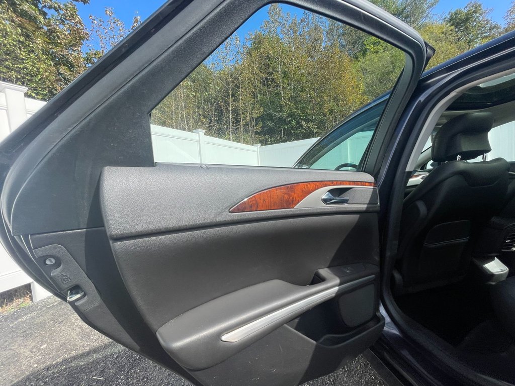 Lincoln MKZ 3.7 AWD | Roof | Nav | USB 2013 à Saint John, Nouveau-Brunswick - 31 - w1024h768px