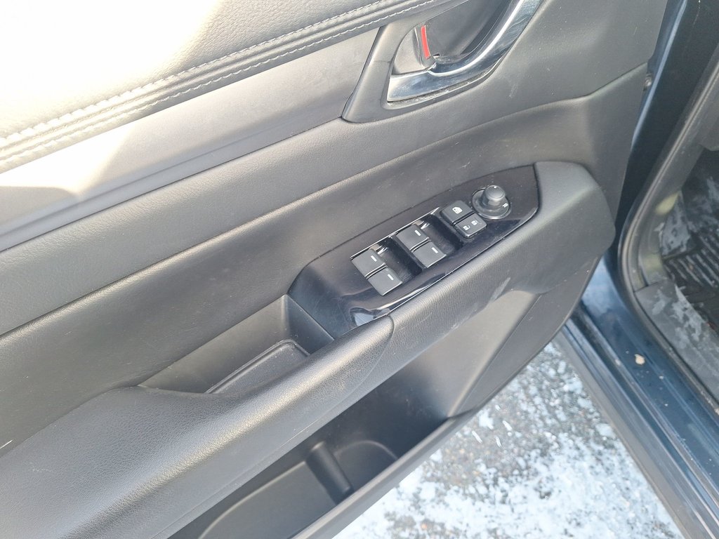 2022 Mazda CX-5 in Antigonish, Nova Scotia - 15 - w1024h768px