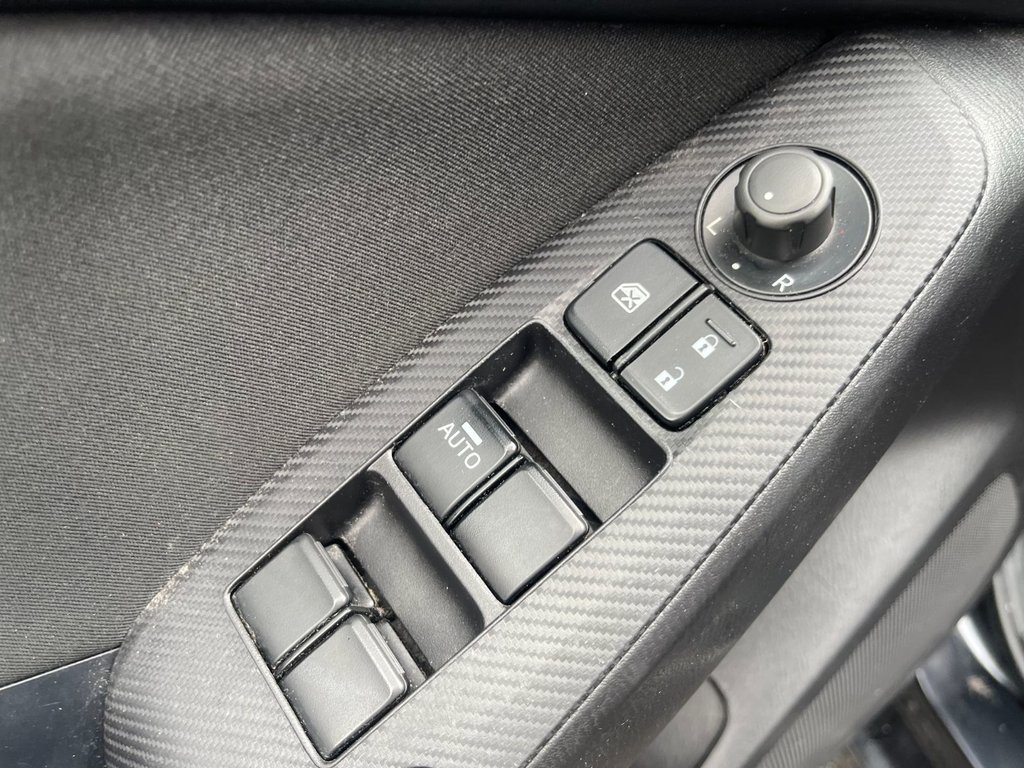 2016 Mazda 3 GS | SunRoof | Cam | USB in Saint John, New Brunswick - 10 - w1024h768px