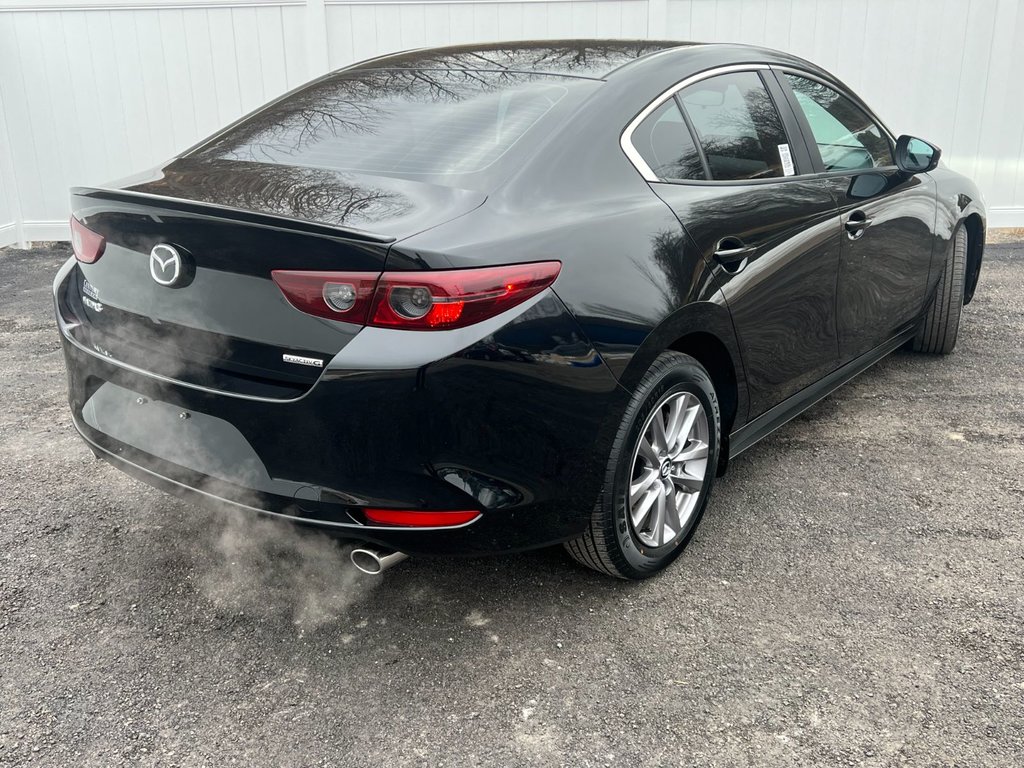 Mazda 3 GX | 6-Spd | Cam | HtdSeats | Warranty to 2025 2020 à Saint John, Nouveau-Brunswick - 3 - w1024h768px