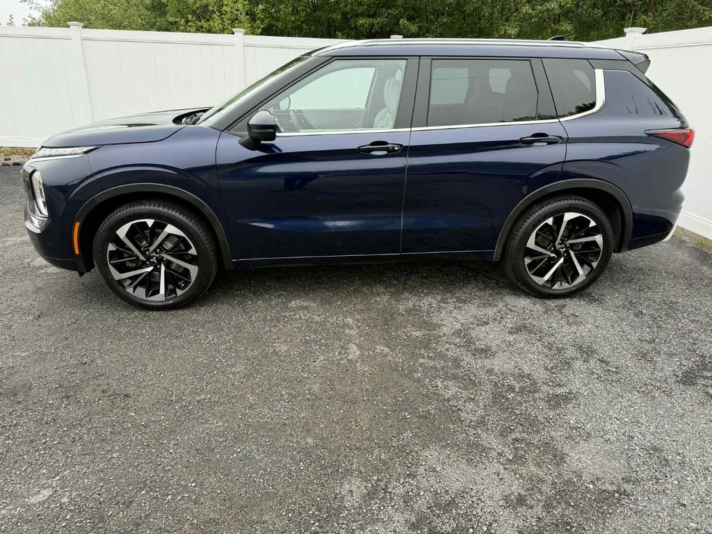 2023 Mitsubishi Outlander in Antigonish, Nova Scotia - 6 - w1024h768px