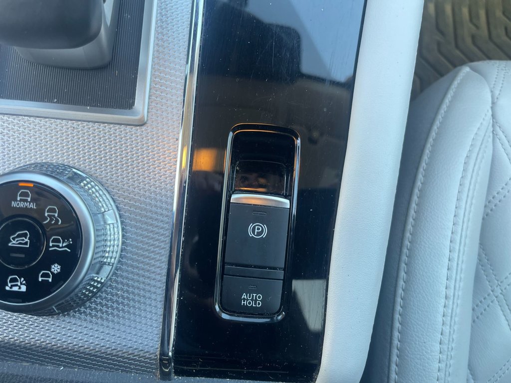 2023 Mitsubishi Outlander GT S-AWC | Leather | Roof | Nav | Warranty to 2033 in Saint John, New Brunswick - 35 - w1024h768px