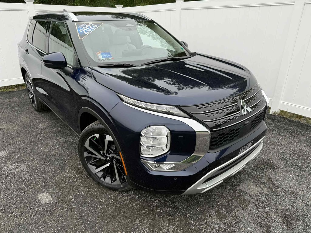 2023 Mitsubishi Outlander in Antigonish, Nova Scotia - 1 - w1024h768px